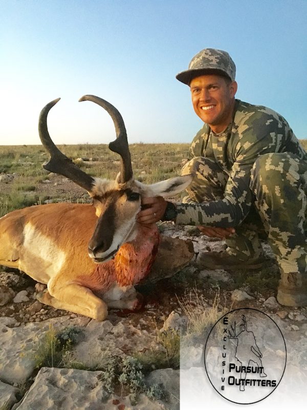 Cody w/ his biggest pronghorn